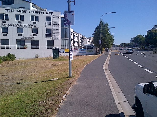 02_Willie Van Schoor Avenue